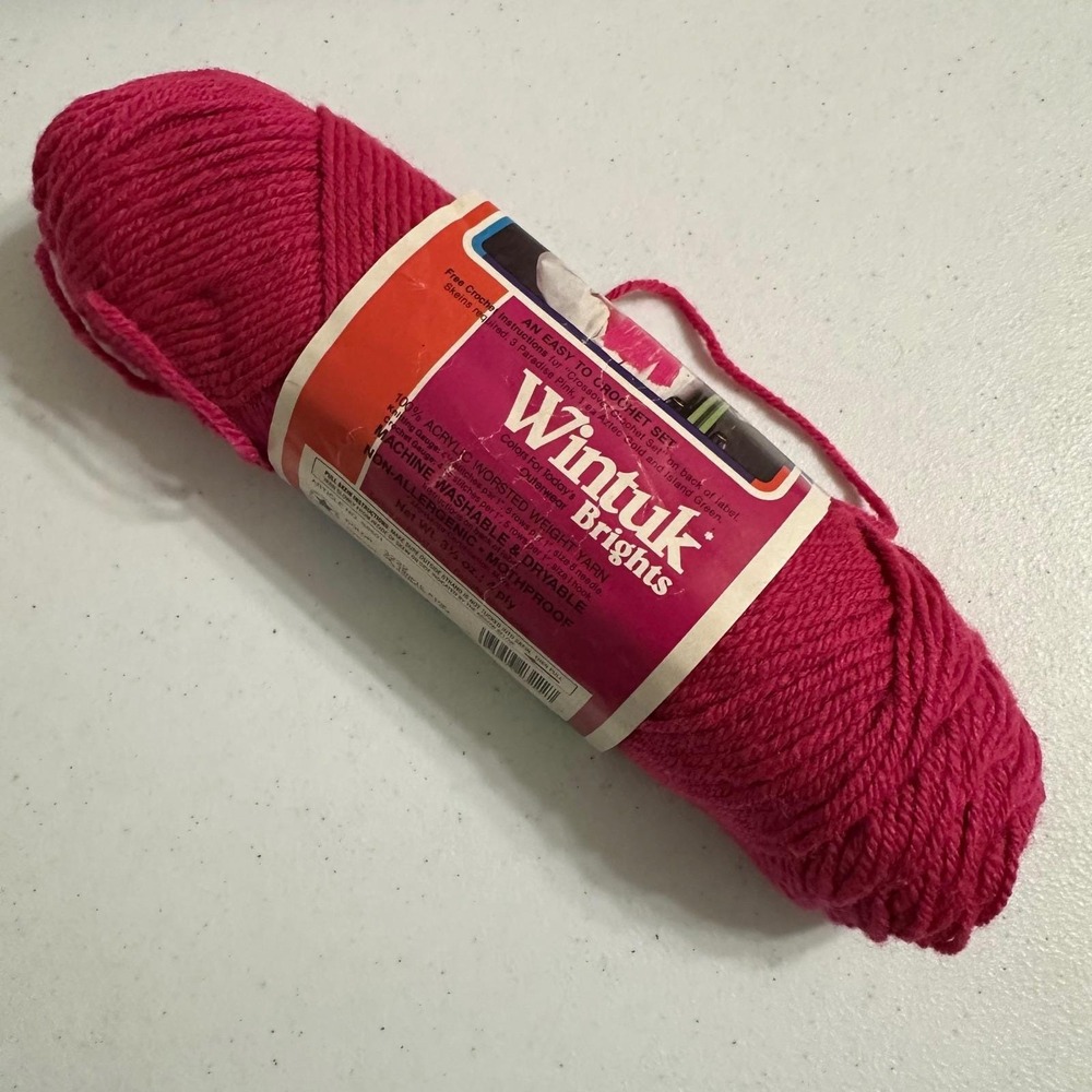 Caron Wintuk Brights Worsted Wt‎ Yarn 100% Acrylic Tropic Pink Vintage New 3.5oz